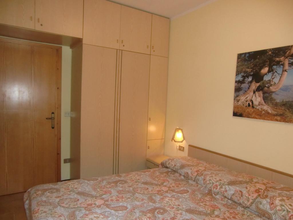 Appartamento Belvedere Molina di Ledro Szoba fotó